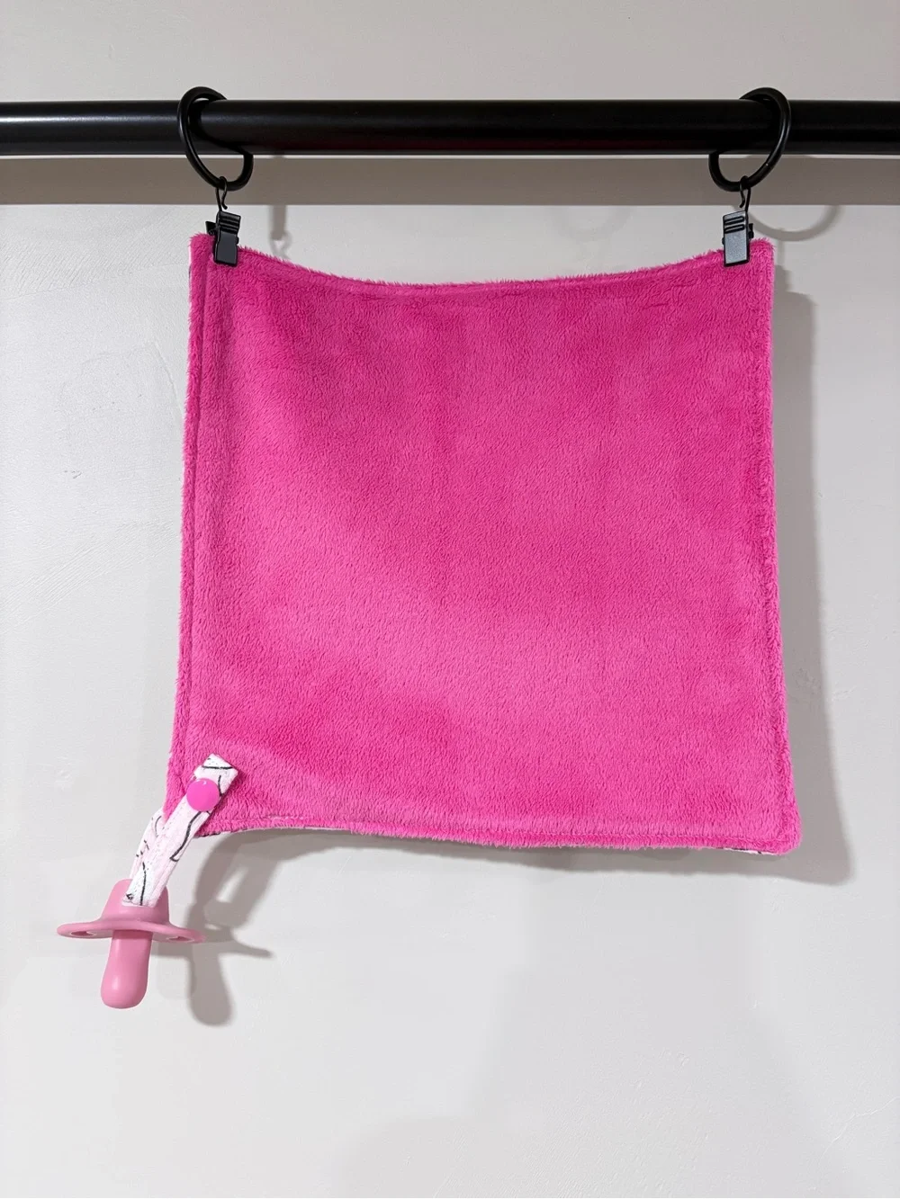Vivi’s Creative Stitches soft pink